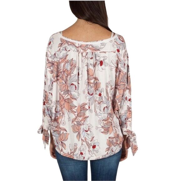 Free People Keepin On Top White Pink Floral Tie Sleeve Knit Blouse Boho Sz M - Picture 7 of 10